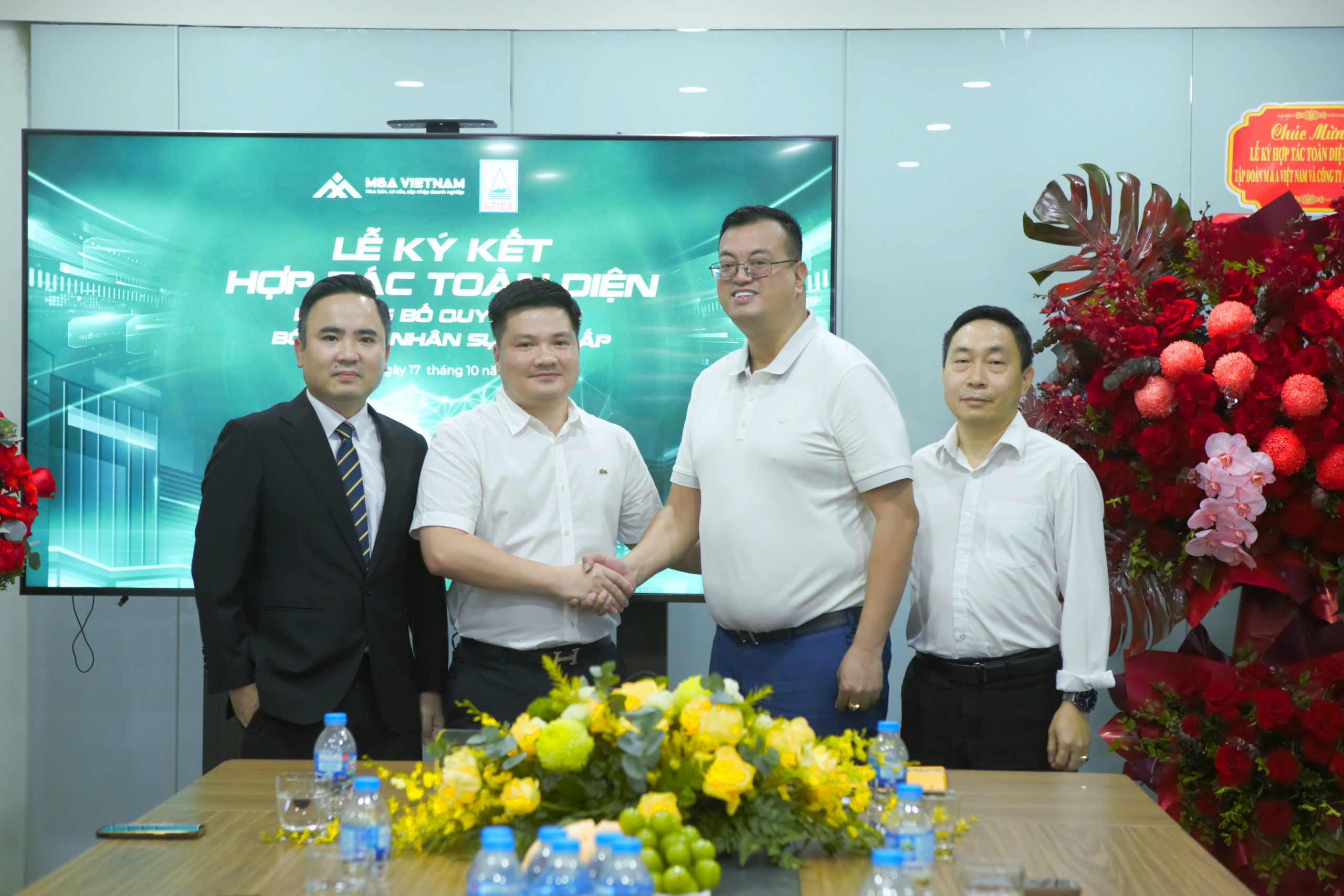 Hợp tác tái cấu trúc AFIEX